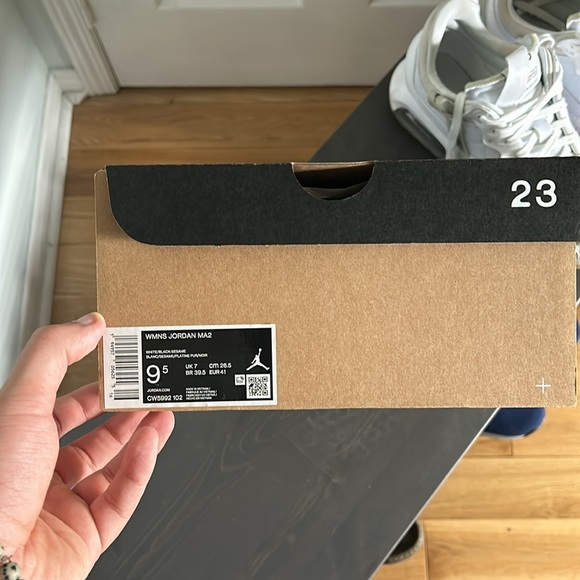 Women’s Jordan’s MA2 - Picture 11 of 14